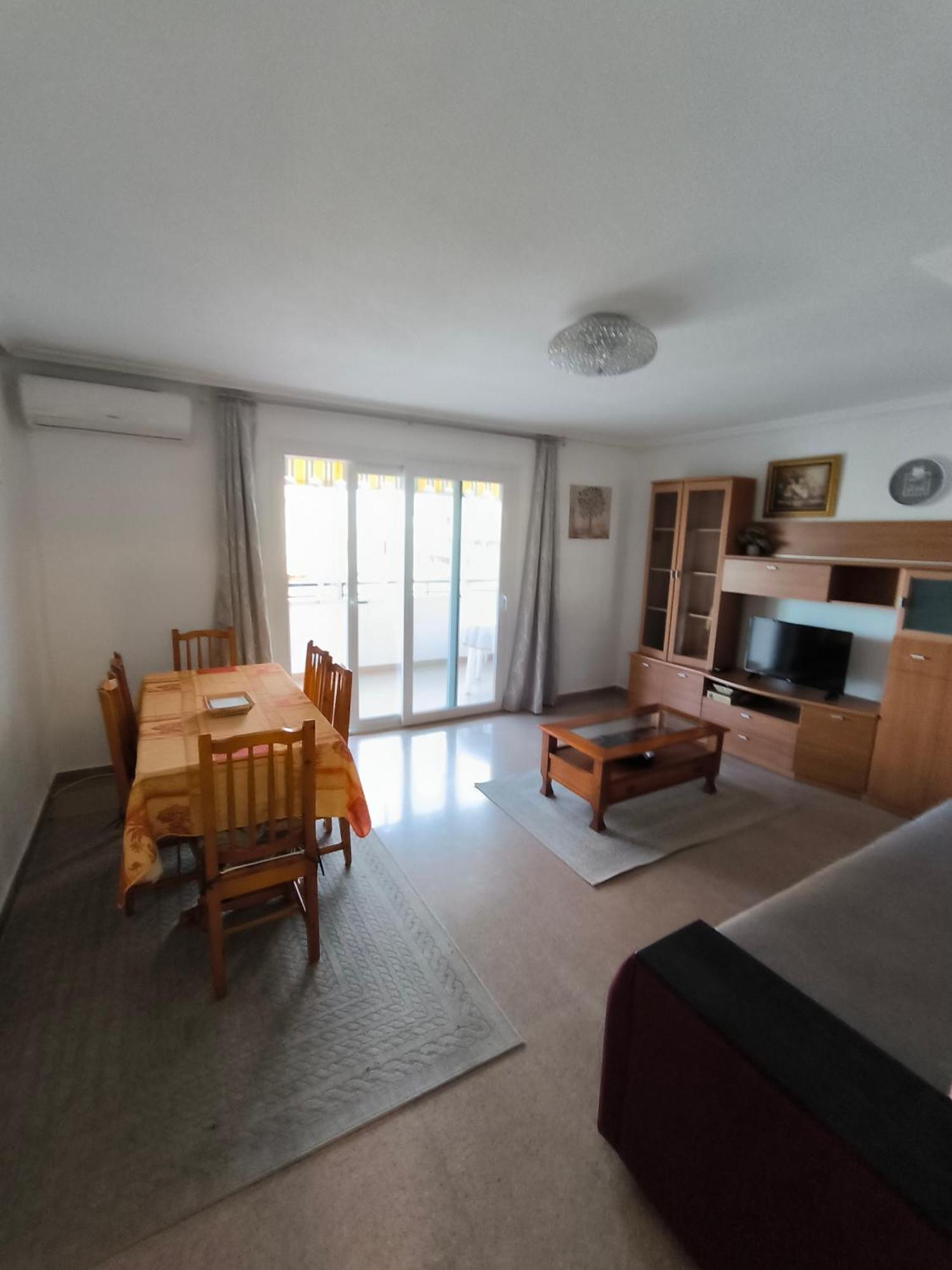 Апартаменты Apartamento Con Buena Vista Торевьиа Экстерьер фото